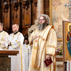 Priesterweihe Byzantinischer Ritus im Stephansdom / Erzdiözese Wien/ Schönlaub