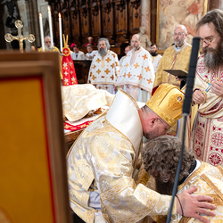 Priesterweihe Byzantinischer Ritus im Stephansdom / Erzdiözese Wien/ Schönlaub