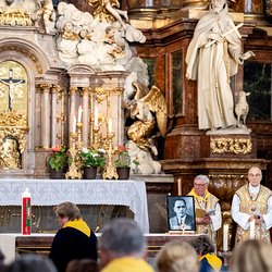 400 Mesnerinnen und Mesner bei österreichweiter Wallfahrt / Erzdiözese Wien/Schönlaub, Stephan Schönlaub 400 Mesnerinnen und Mesner bei österreichweiter Wallfahrt