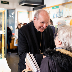 Signierstunde / Erzdiözese Wien/ Schönlaub, Stephan Schönlaub