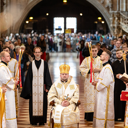 Priesterweihe Byzantinischer Ritus im Stephansdom / Erzdiözese Wien/ Schönlaub